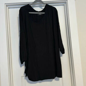 Motherhood black top w/side knot detail